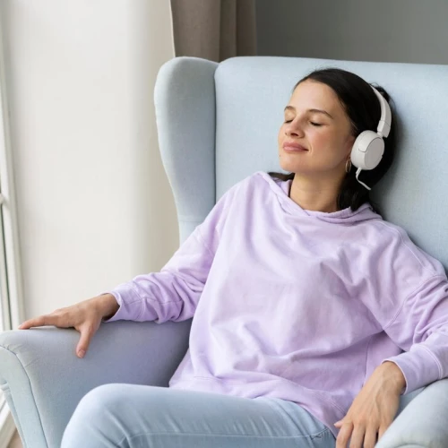 5 Alasan Kenapa Pasangan Menikah Perlu Punya “Me Time” Masing-Masing?