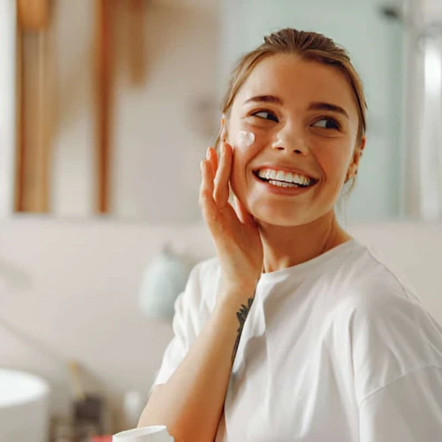 Rutinitas Skincare Minimalis 3 Langkah Super Praktis