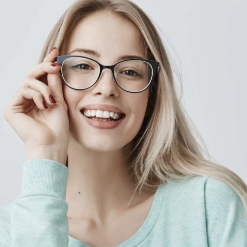Lazy Beauty Jadi Tren? Ini 5 Cara Tampil Polished tanpa Makeup dan Styling Berlebihan
