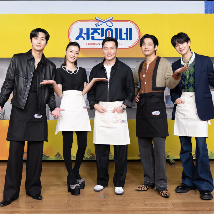 Dream Team! Simak Interview Cosmo dengan Para Cast ‘Jinny’s Kitchen’