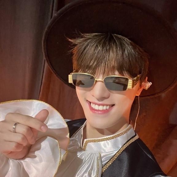 Siapa Sosok Pi Cheolin yang Muncul di Perfomance BSS pada Golden Disc Awards? Yuk Cari Tahu!