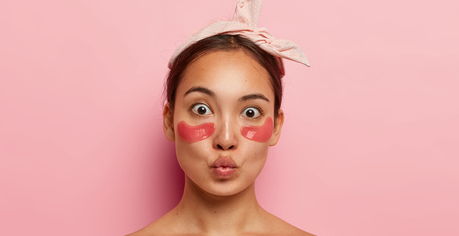 8 Cara Untuk Hilangkan Puffiness Di Bawah Mata Secara Instan