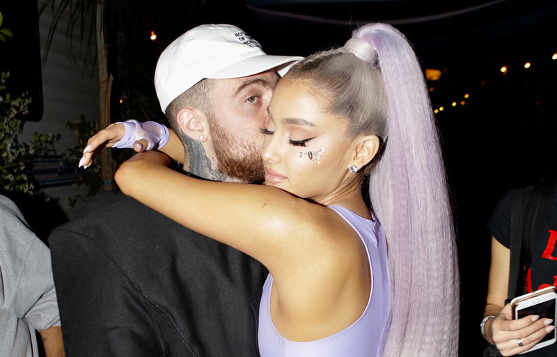 Ariana Grande dan Mac Miller Putus!