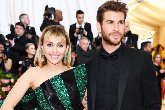 Kabarnya, Miley Cyrus yang Menggugat Cerai Liam Hemsworth!