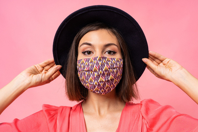 4 Cara Agar Lipstik Tahan Lama Saat Menggunakan Masker